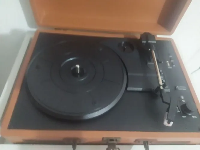 Toca-Discos Retrô Vintage
