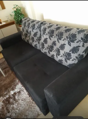 Sofá 2 lugares