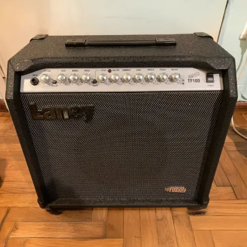 Amplificador Laney TF100 . Inglês