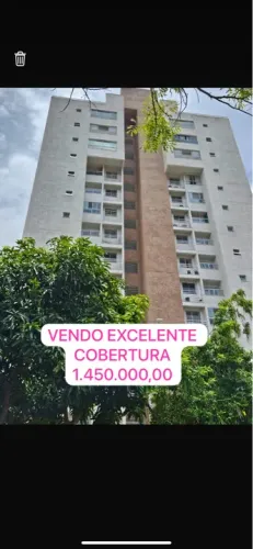 Cobertura Luxuosa à Venda