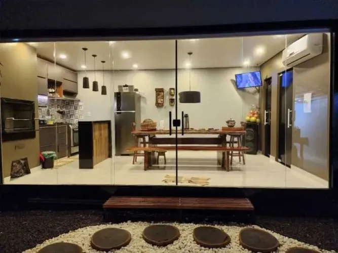 Vende Excelente casa com 3qtos s/ 1 ste em Condominio Fechado no Bairro Taruma - Manaus Am