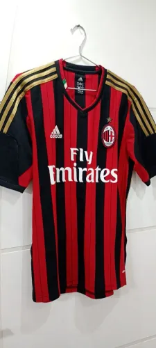 CAMISA ADIDAS RETRÔ TORCEDOR MILAN ITÁLIA 