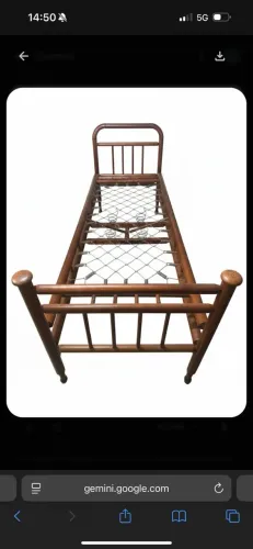 Cama Solteiro Antiquidade