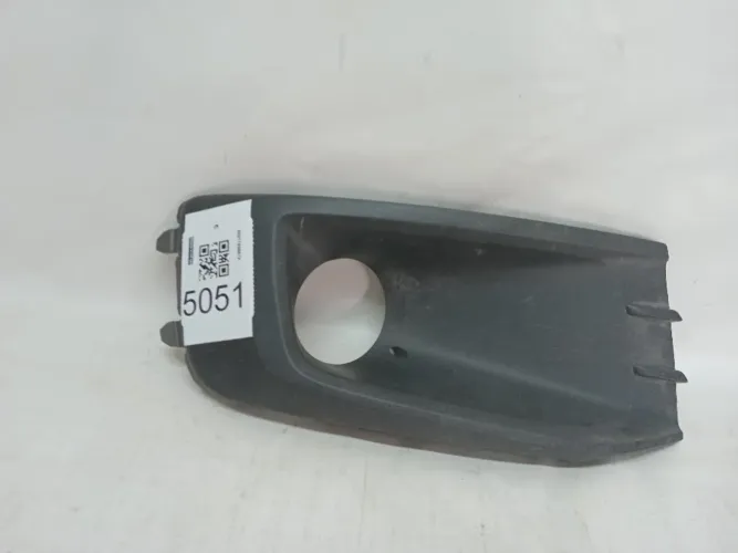 Moldura Farol Milha Ld Vw Saveiro 14/16 G6
