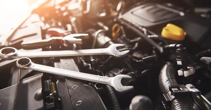 VAGA PARA MECÂNICO AUTOMOTIVO COM EXPERIÊNCIA