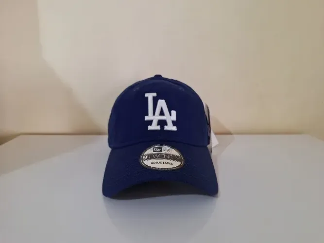 Boné New Era 9Twenty (aba curva raso com regulagem) MLB Los Angeles Dodgers Original