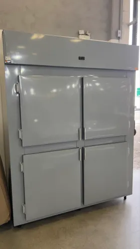 Mini câmara fria para cerveja 2030L - pronta entrega - nova 