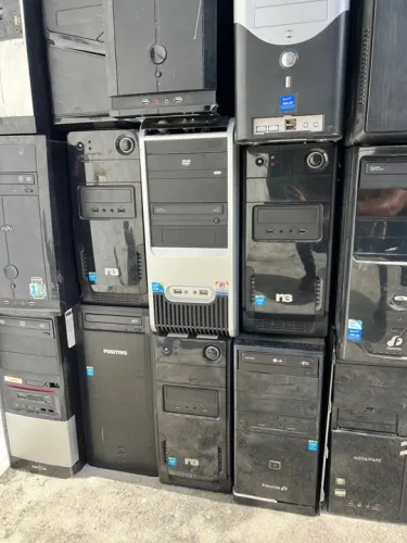 Diversos Gabinetes de PC usados