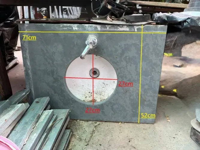 PIA USADA PEDRA ARDOSIA TOTAL DE 8 UNIDADES MEDINDO 71CM DE COMPRIMENTO E 52 DE LARGURA