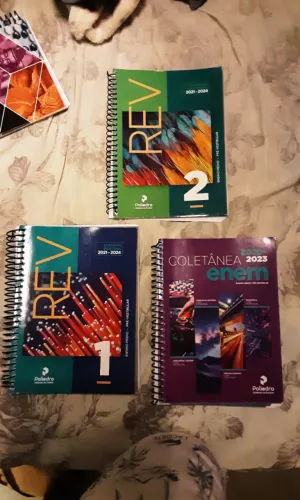 Conjunto Livros Revisão vestibulares (ENEM, Fuvest, Unesp, Unicamp) Poliedro e Objetivo