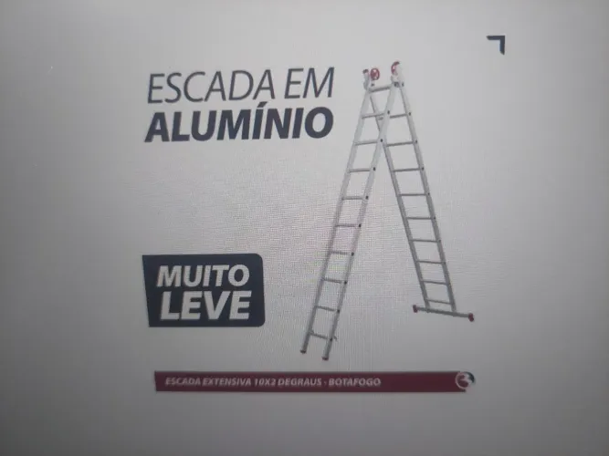 Escada Extensível em Alumínio 13x2 Degraus - Botafogo