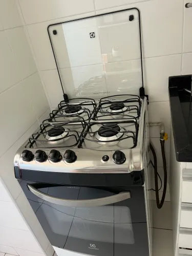 Fogão Eletrolux em perfeito estado