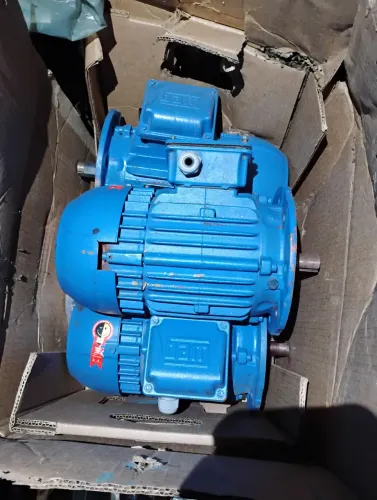 Motor elétrico Weg trifásico 2 CV. 220 380 440