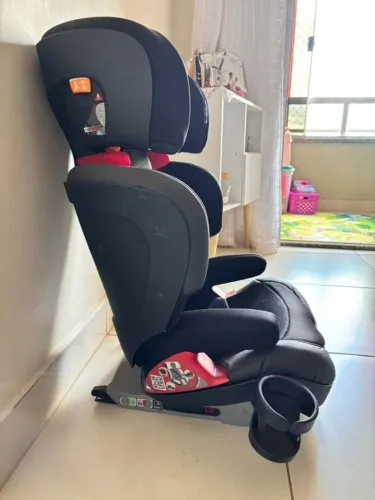 loucura total , imperdivel .Cadeirinha para Carro Reclinável luxo chicco só 450,00 barata