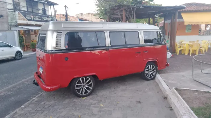 Volkswagen Kombi Standard/ Luxo/ Serie Prata 1998