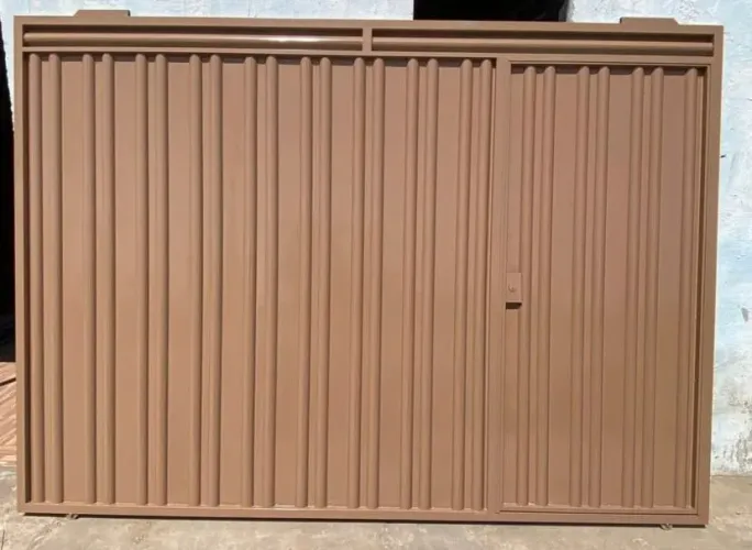 Portão Galvanizado com Porta