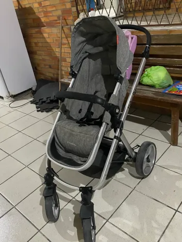 Carrinho infantil fisher price