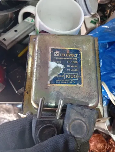 Transformador de volt 220 para 110 1000 va