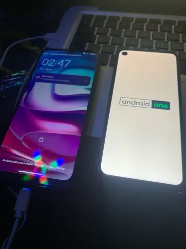 vendo 3 celulares - Moto One Vision 128GB, Moto G30 128GB e Redmi