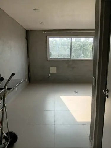 Imóvel para aluguel possui 25 metros quadrados em Barra Funda - São Paulo - SP