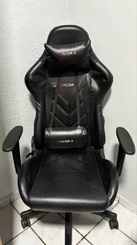 Vende-se cadeira gamer seminova 