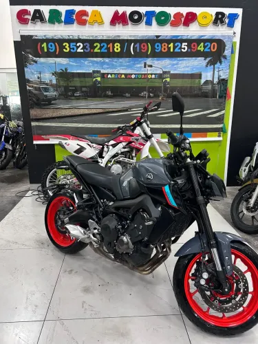 YAMAHA MT-09