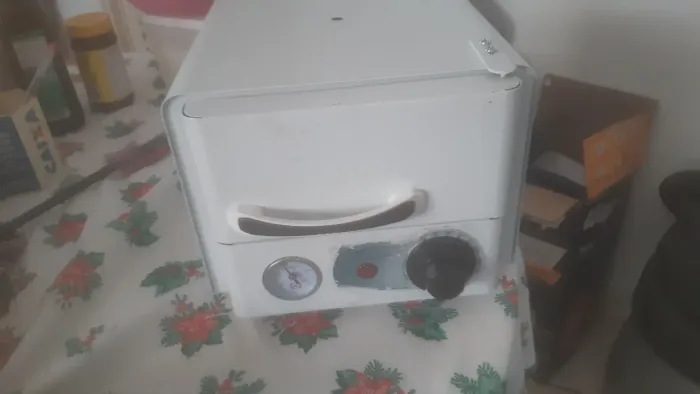Vende-se esterilizador de ferramentas 