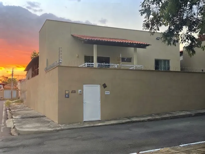 Vendo casa no saci Teresina