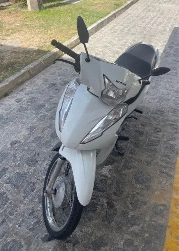 Vende-se Honda biz