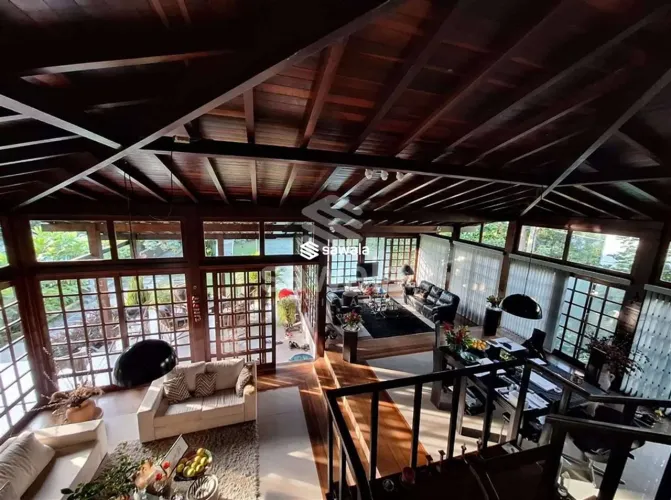 Casa à venda com 1540,00m² e 3 quartos em Barra da Tijuca, Rio de Janeiro - RJ