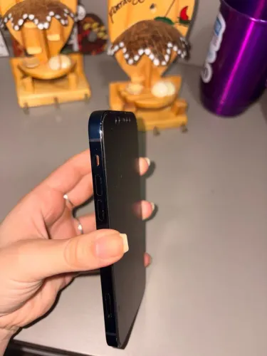 iPhone 12 - 128gb preto
