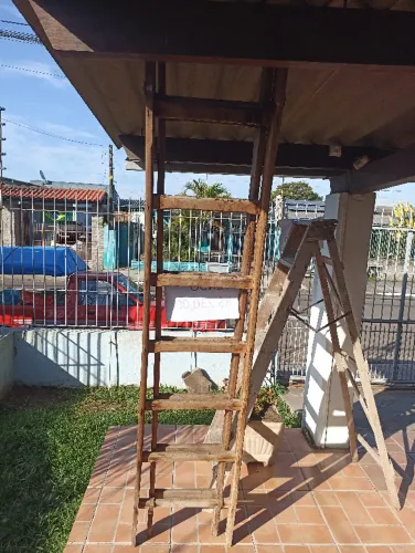 Escada de madeira extensível - 3 metros