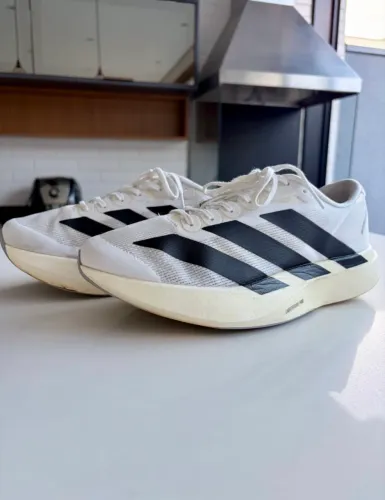 Adidas Evo SL