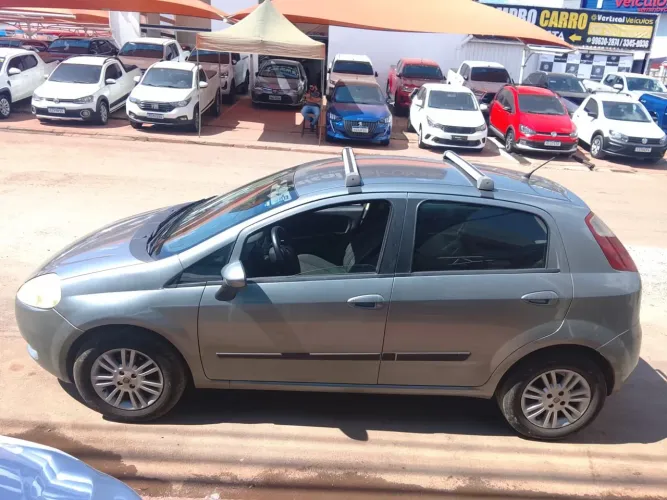 Fiat Punto 1.4 Fire Flex 8V 5P 2010