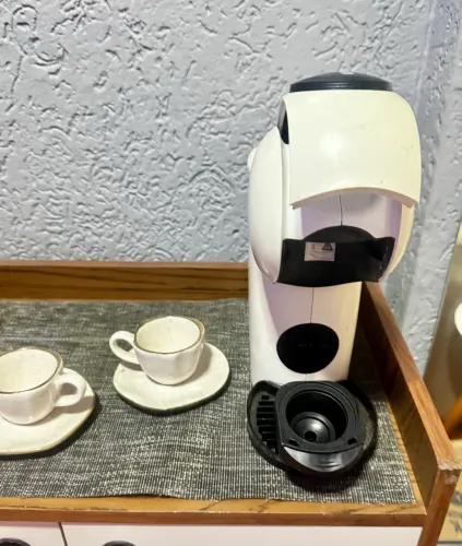 Cafeteira Nescafé Dolce Gusto Arno Genio S Basic Digital
