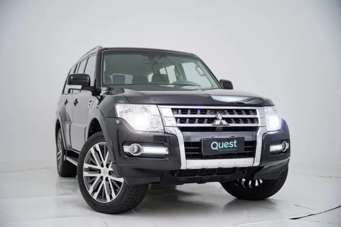 Mitsubishi Pajero HPE Full 3.2 4X4 T.i.dies. 5P AUT 2020