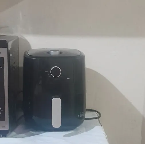 Airfryer em ótimo estado funcionando perfeitamente voltagem 110