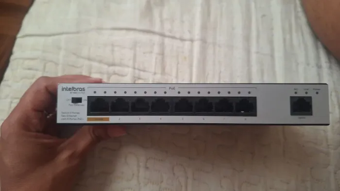 Switch 9 P PoE+ Intelbras