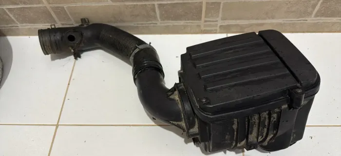 Caixa Filtro de ar Jetta 2013