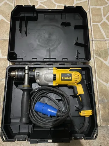 Furadeira de impacto Dewalt 5/8 D21570-B2