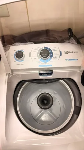 MÁQUINA DE LAVAR ELECTROLUX 9KG