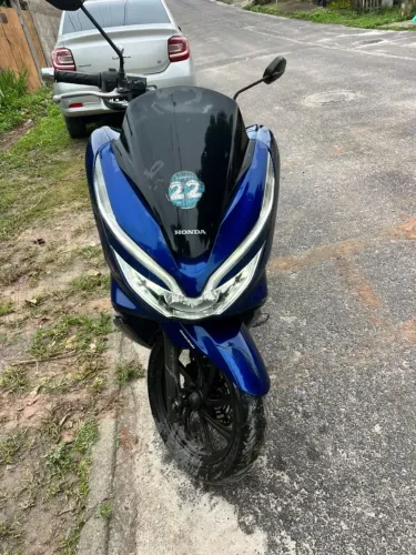 Moto em boas condições