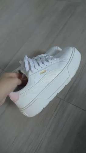 TENIS PUMA MODELO CARINA NÚMERO 35