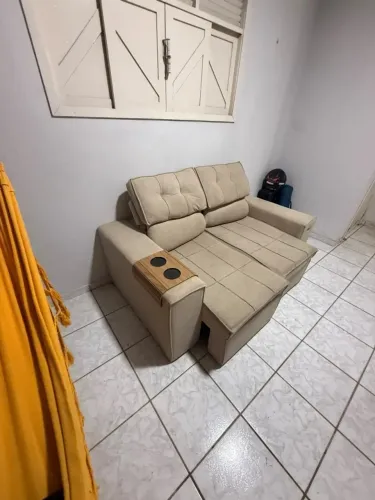 sofá retrátil