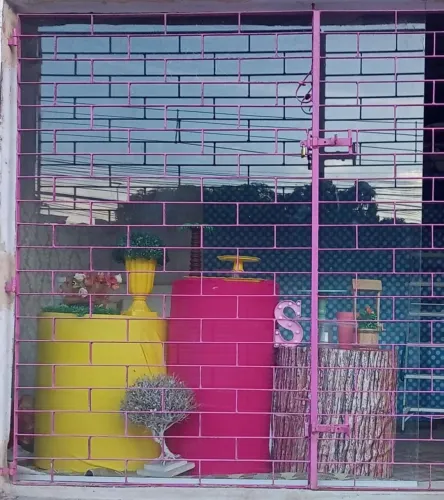 Estrutura  de vidro para vitrine