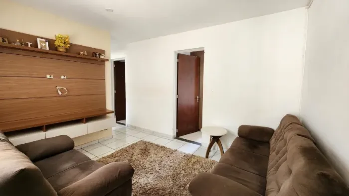 Apartamento à Venda em Adamantina | Garagem Privativa | Conservado | Excelente Localização