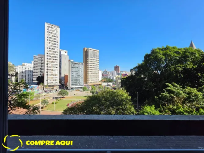 Consolação | 1 Dormitório | 1 Banheiro | 41m² | Andar alto.