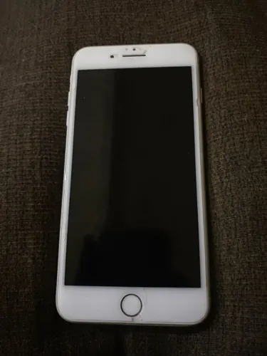 iPhone 8 plus usado!