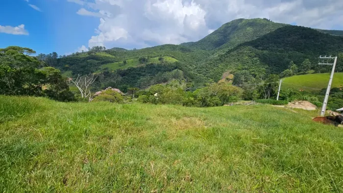 Imovel com linda vista em Santo Amaro da Imperatriz - SC!