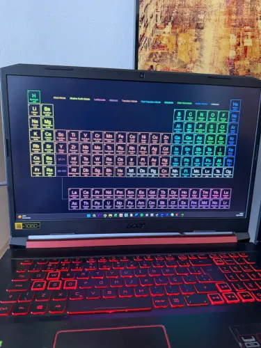 Notebook Acer nitro 5 i7 17.3?